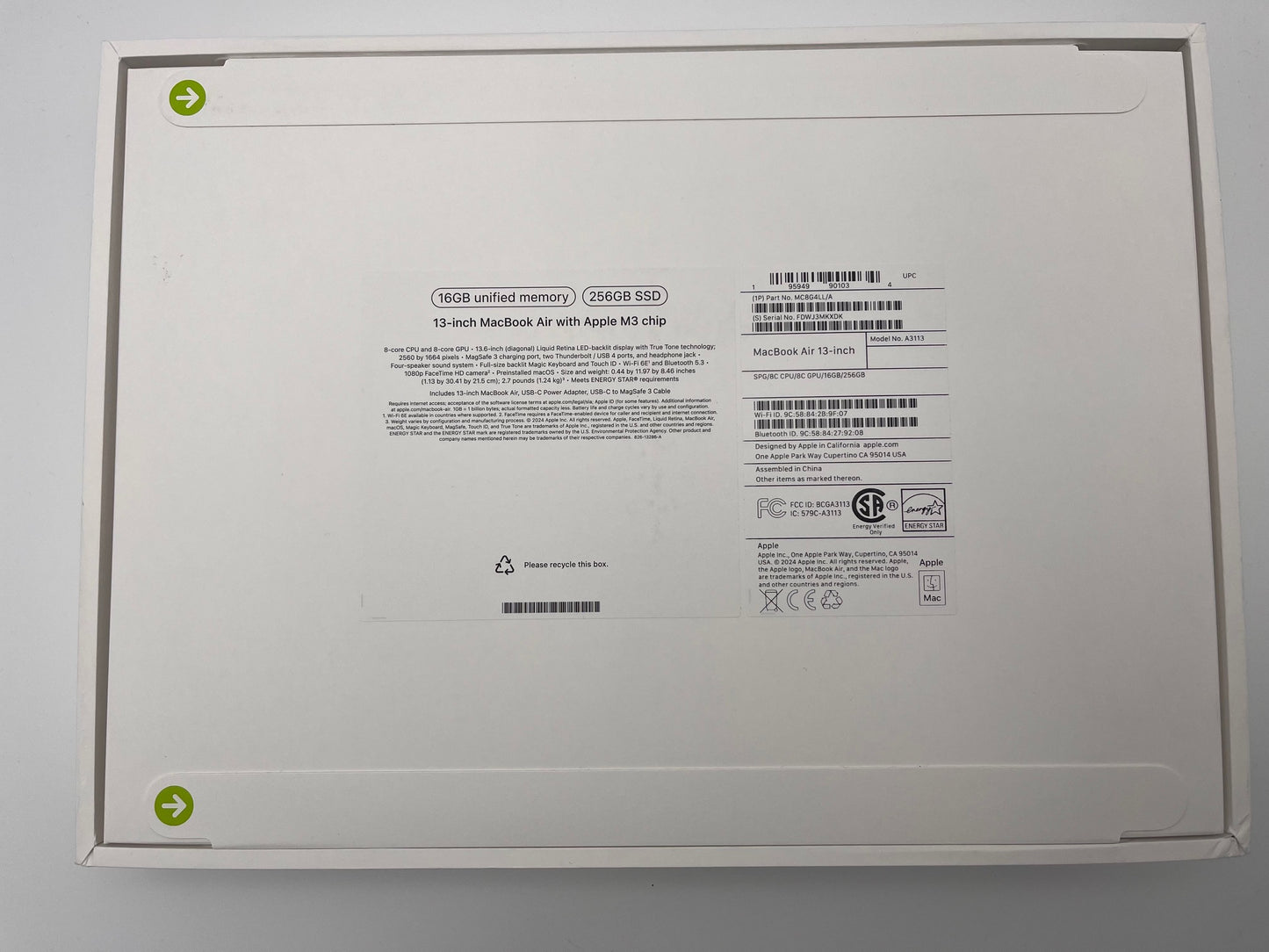 Apple MacBook Air (2024) - 13.6-inch Liquid Retina Display, M3 Chip, 16GB RAM, 256GB SSD - A3113 - MC8G4LL/A